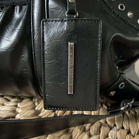 Steve Madden Black Leather Studded Embellished Duffle Bag Travel Excellent - Picture 5 of 11